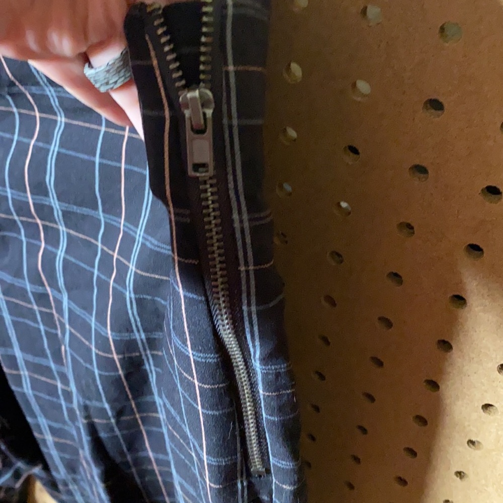 Dress pants - Picture 4 of 4